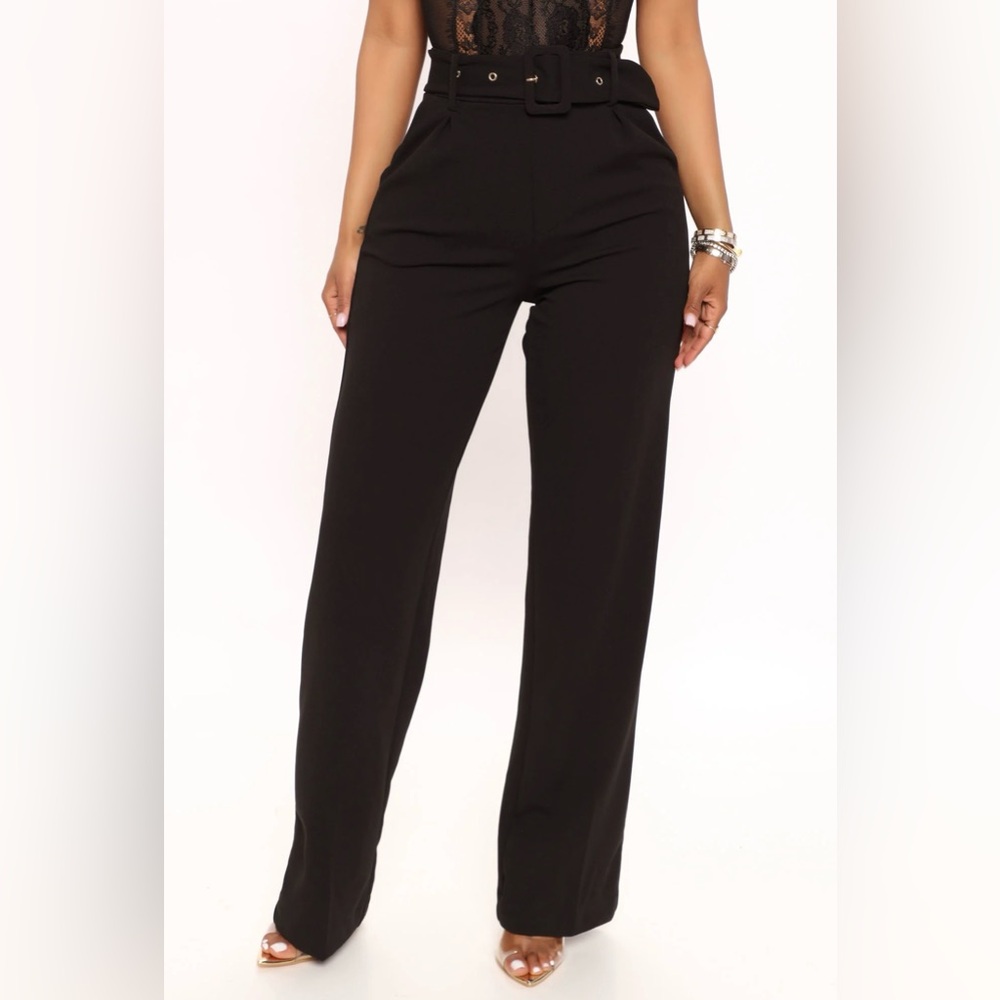 High-Waist Belted Wide-Leg Pants - Black